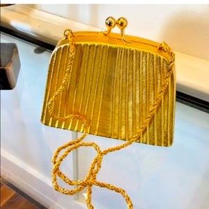 WALBORG Italy Metallic Grecian Gold  Miniaudiere